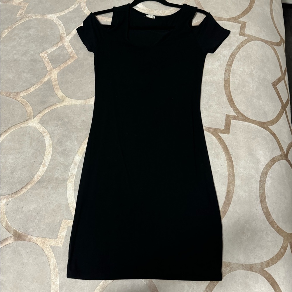 Garage bodycon dress with shoulder cut out